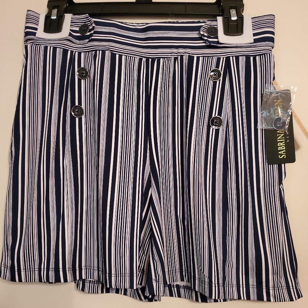 Sabrina Lauren Dress Shorts